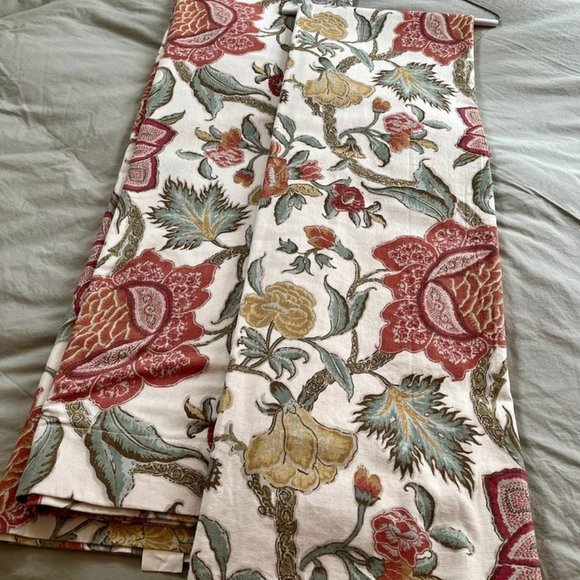 Pottery Barn Cynthia Palampore 50W x 96L Curtains. Retail per panel $189 - Picture 1 of 14